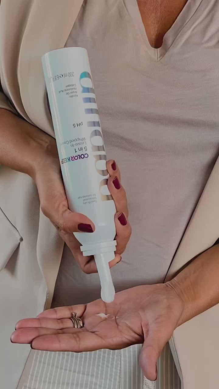 Load video: Color Keep 5 in 1 Whipped Cream